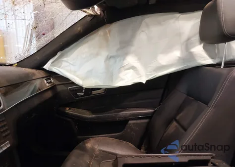 2014 Mercedes-Benz E 350 z USA, uszkodzony, nr VIN WDDHF5KB4EB044100